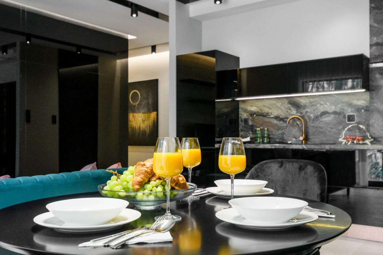 ורשה Zlota Luxury Apartments מראה חיצוני תמונה