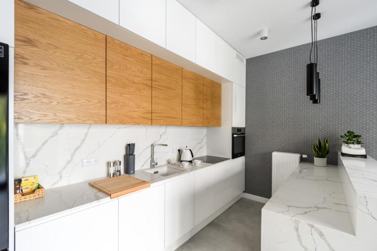 ורשה Zlota Luxury Apartments מראה חיצוני תמונה