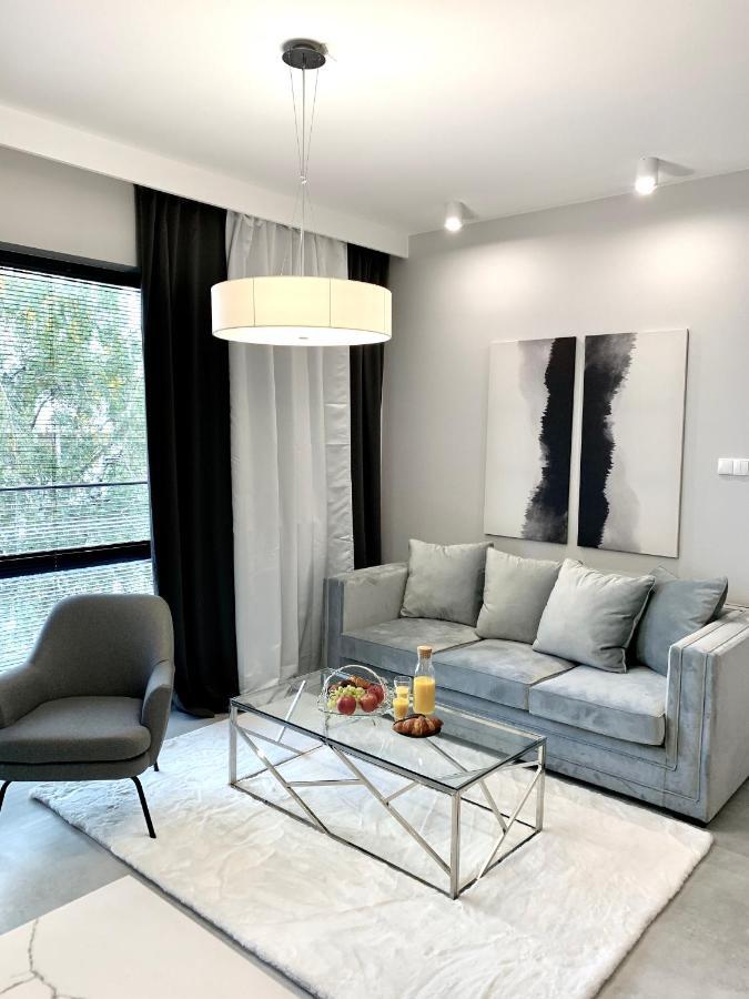 ורשה Zlota Luxury Apartments מראה חיצוני תמונה