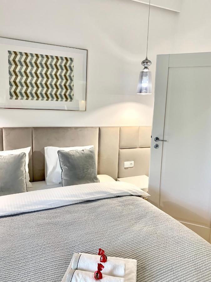 ורשה Zlota Luxury Apartments מראה חיצוני תמונה