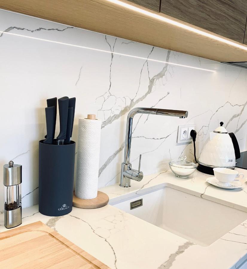 ורשה Zlota Luxury Apartments מראה חיצוני תמונה