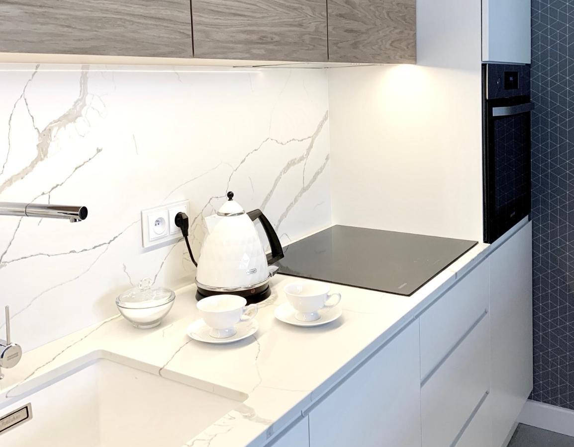 ורשה Zlota Luxury Apartments מראה חיצוני תמונה