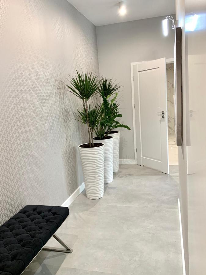 ורשה Zlota Luxury Apartments מראה חיצוני תמונה