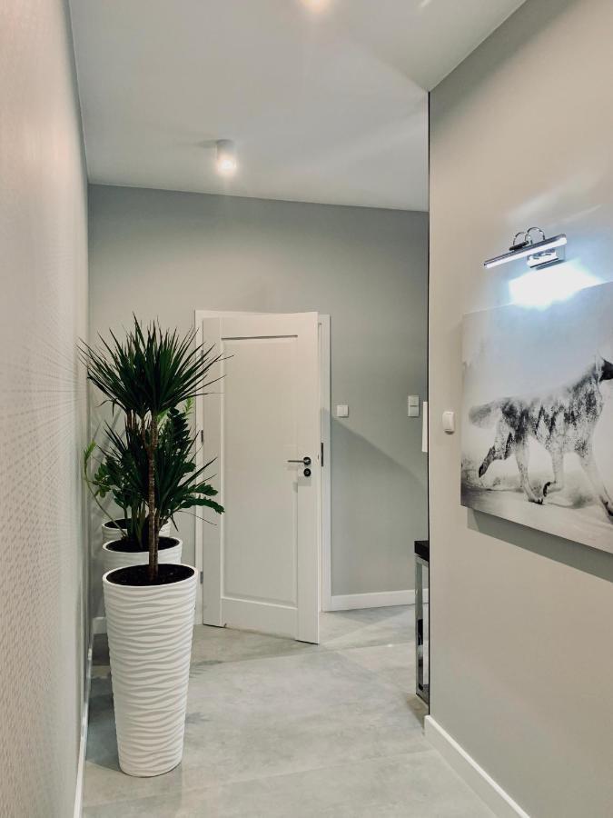 ורשה Zlota Luxury Apartments מראה חיצוני תמונה
