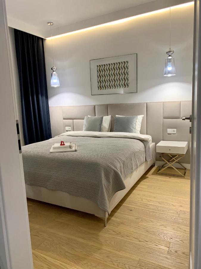 ורשה Zlota Luxury Apartments מראה חיצוני תמונה