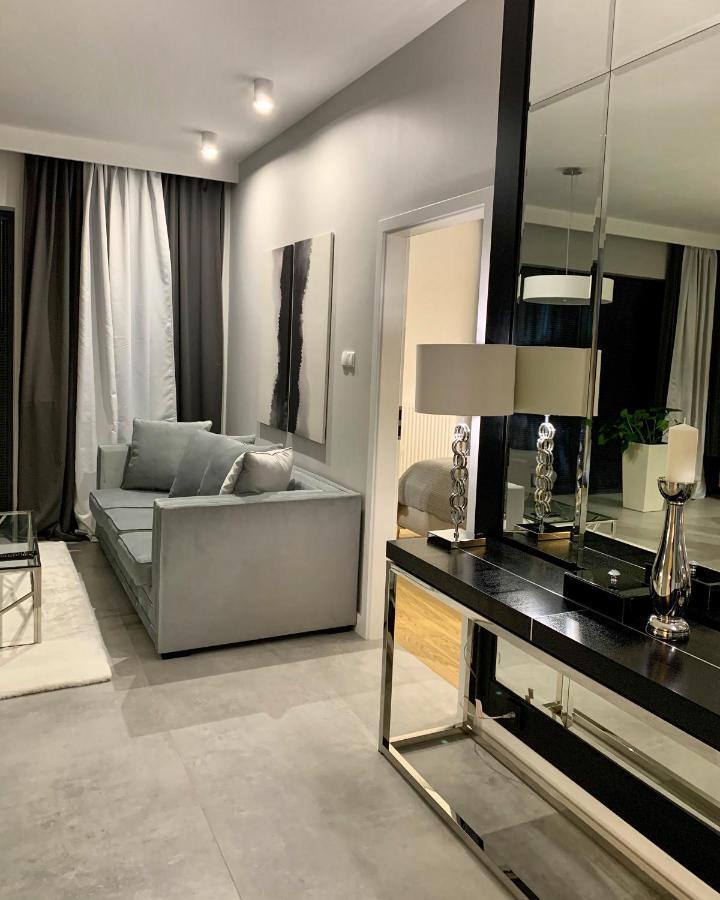 ורשה Zlota Luxury Apartments מראה חיצוני תמונה