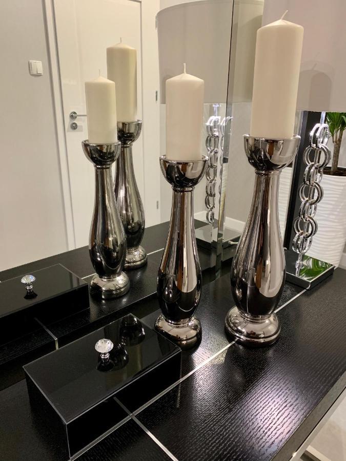 ורשה Zlota Luxury Apartments מראה חיצוני תמונה